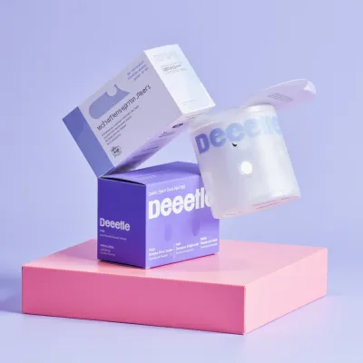 AI-Generated packaging for Carton box in the Apparel industry