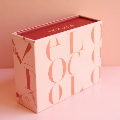 AI-Generated packaging for Mailer box