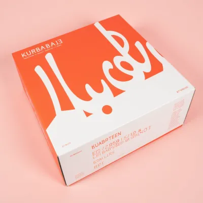 AI-Generated packaging for Shipping box