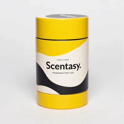 AI-Generated packaging for Tube