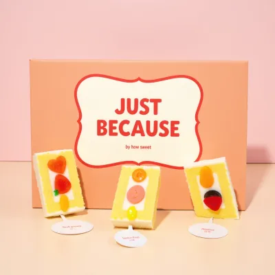 AI-Generated packaging for Shipping box in the Food and Snacks industry
