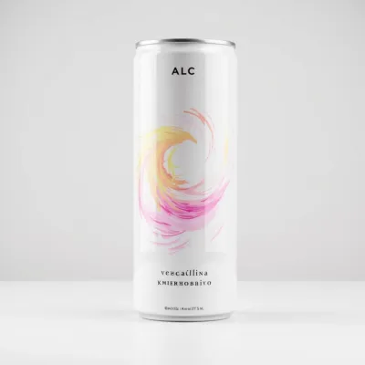 AI-Generated packaging for Drinks can in the Alcoholic Beverages industry