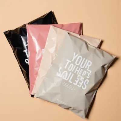 AI-Generated packaging for Plastic mailing bag in the Alcoholic Beverages industry