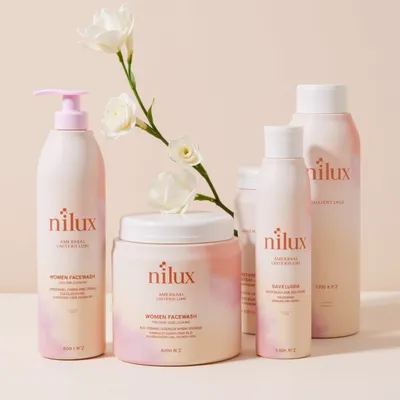 AI-Generated luxury pump bottle packaging