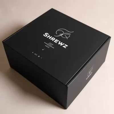 AI-Generated packaging for Mailer box