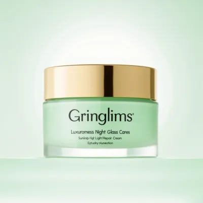 AI-Generated packaging for Food glass jar