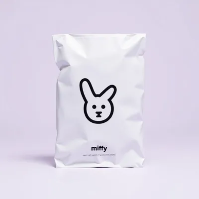 AI-Generated packaging for Plastic mailing bag