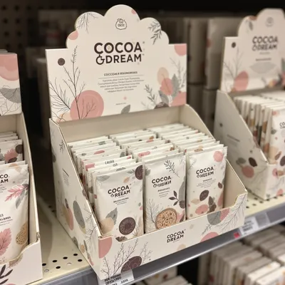 AI-Generated packaging for Shelf display box